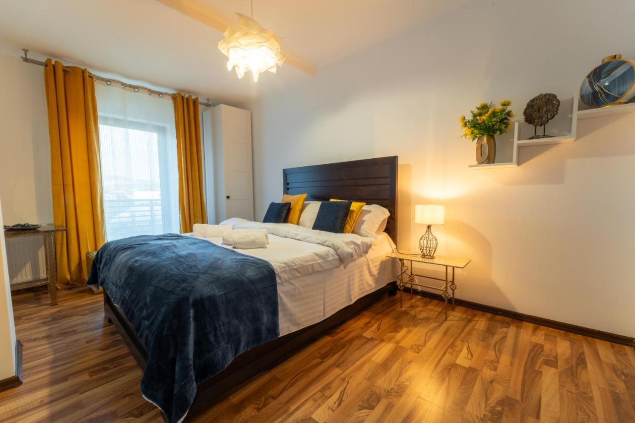Spacious 3 Rooms 5* Mansion Near Muzeului Square. Free Parking Cluj Napoca Bagian luar foto
